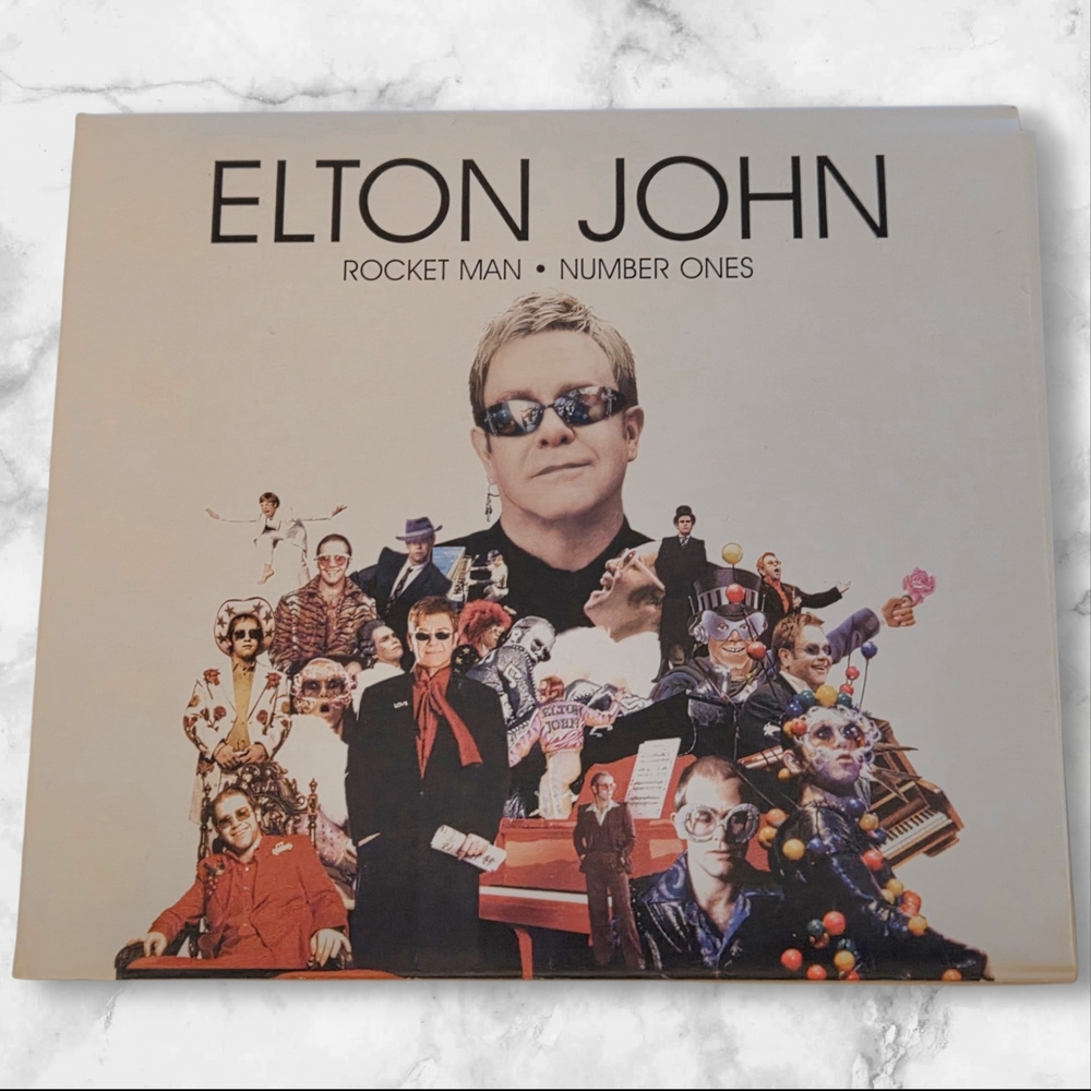 🔥 3/$15 🔥 CD - Elton John "Rocket Man: Number Ones"